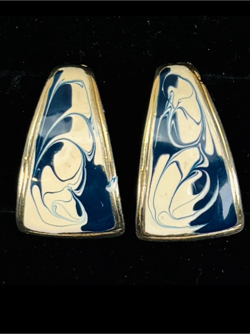 Vintage goldtone unique shape, blue cream enamel pierced earrings